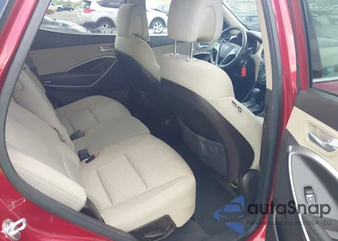 2017 Hyundai Santa Fe Sport 2.4L z USA, uszkodzony, nr VIN 5XYZUDLB3HG385074